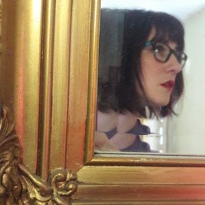 Meet your Posher, Leslie